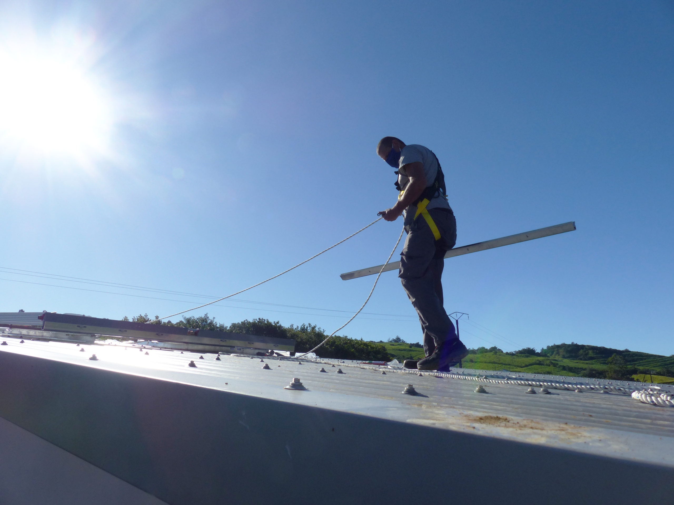Installateur Conersol sur une toiture