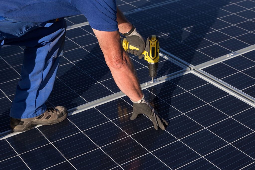 installation de panneaux solaires